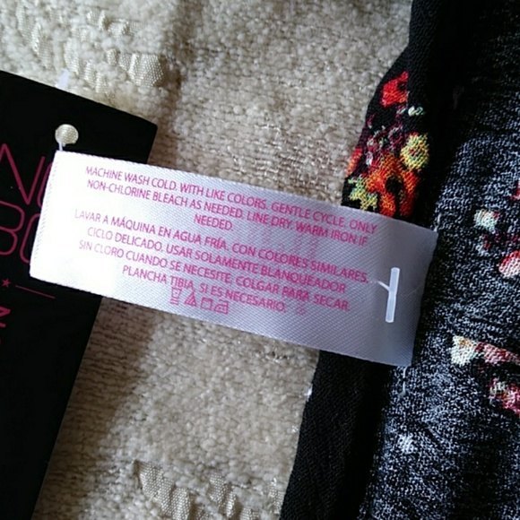 Boho Floral Peasant Top Sz XXL NWT - Picture 7 of 8